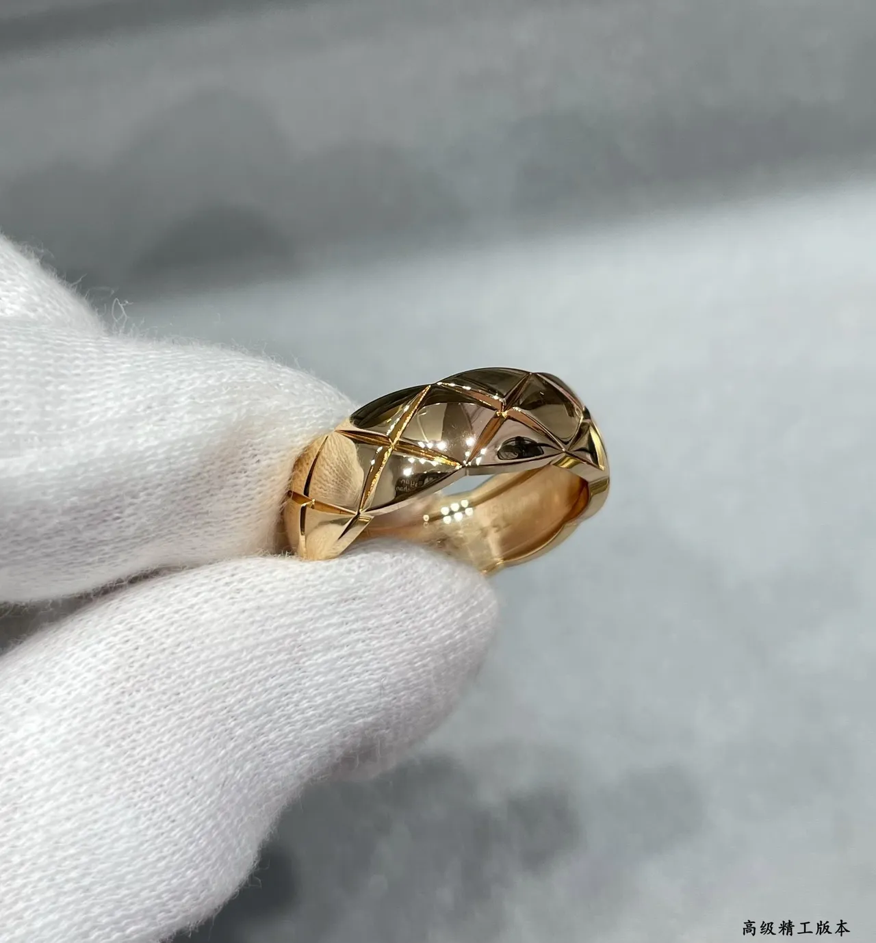 Quilted Geometric and Pavé-Set Two-Tone Metal Rings 7