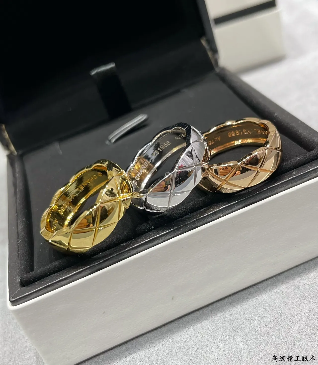 Quilted Geometric and Pavé-Set Two-Tone Metal Rings 8