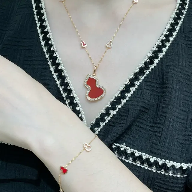 Red Gold Chain Enamel Gourd Pendant Necklace 8