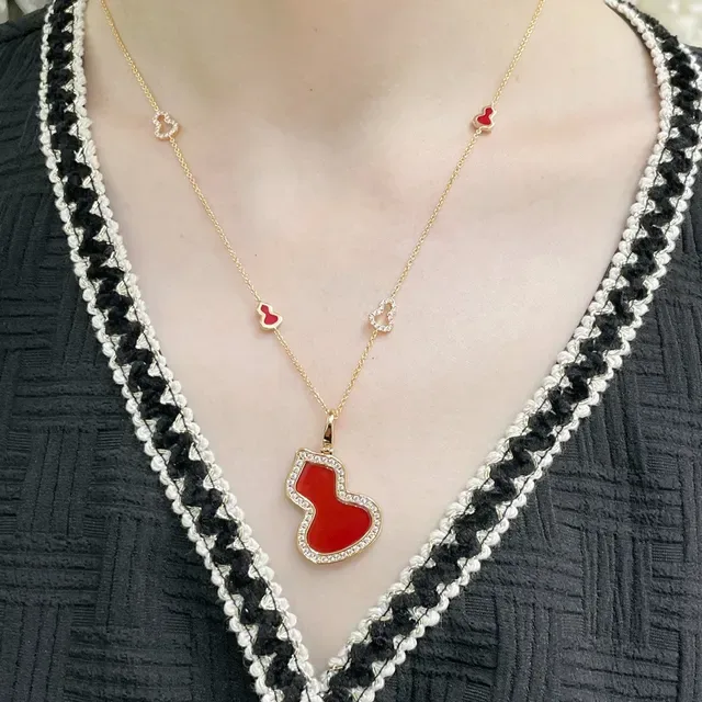 Red Gold Chain Enamel Gourd Pendant Necklace 9