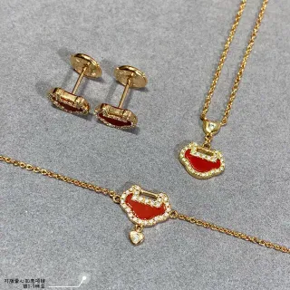 红金金属搪瓷镶嵌项链