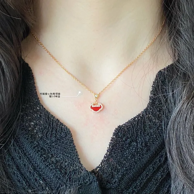 Red Gold Metal Enamel Inlay Necklace 9