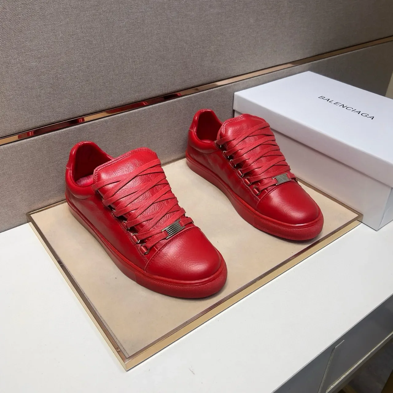 Red Monochromatic Lace-Up Low-Top Sneaker 2