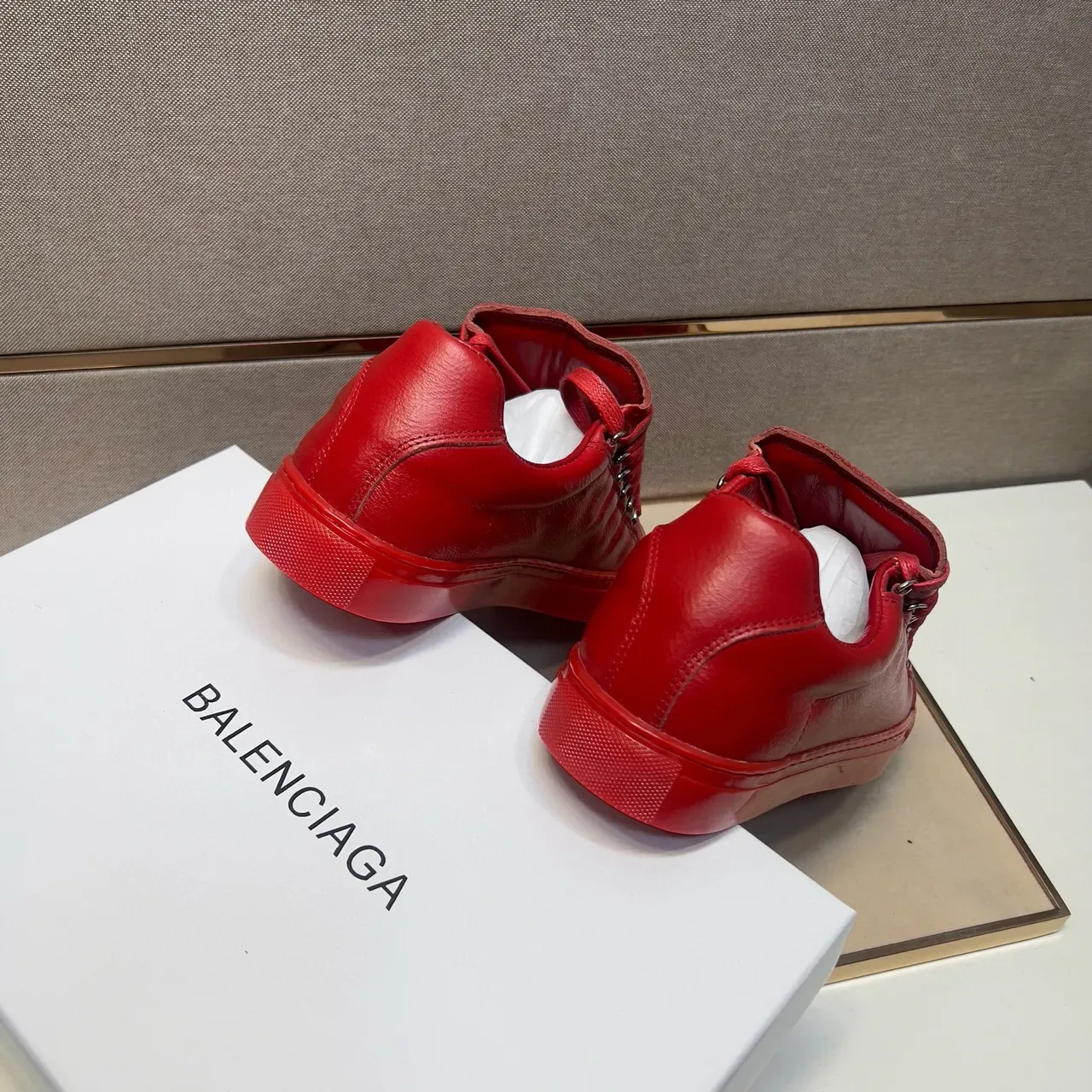 Red Monochromatic Lace-Up Low-Top Sneaker 9