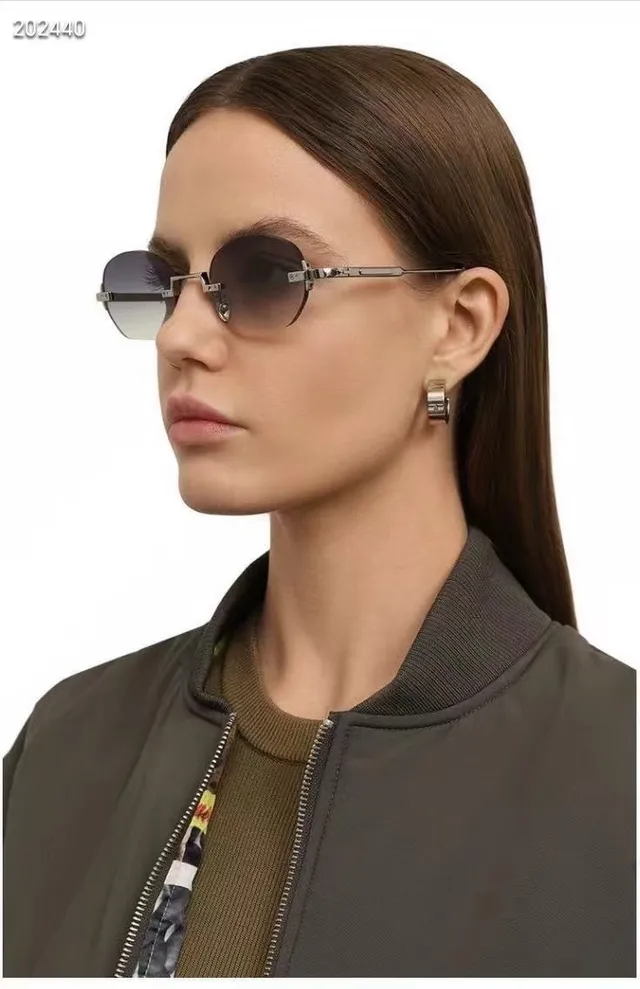 Rimless Gradient Lens Gold-Tone Metal Sunglasses 9