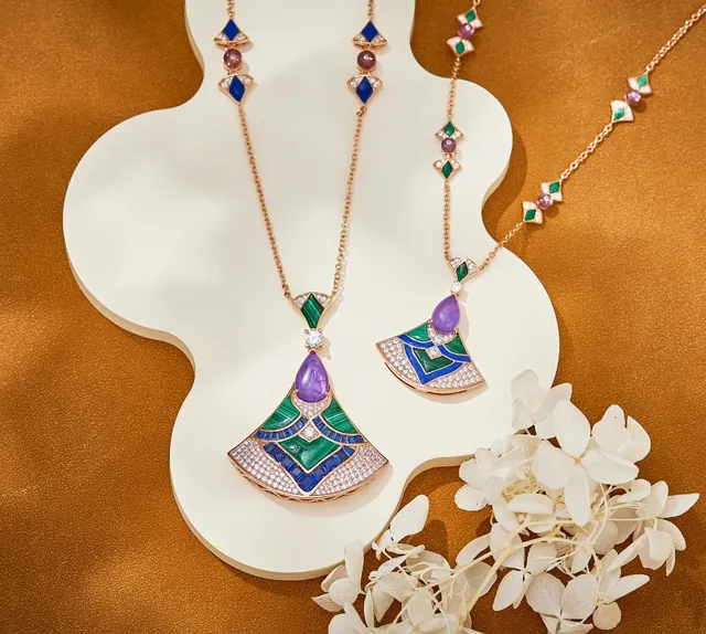 Rose Gold Fan-Shaped Enamel and Gemstone Pendant Necklace 2