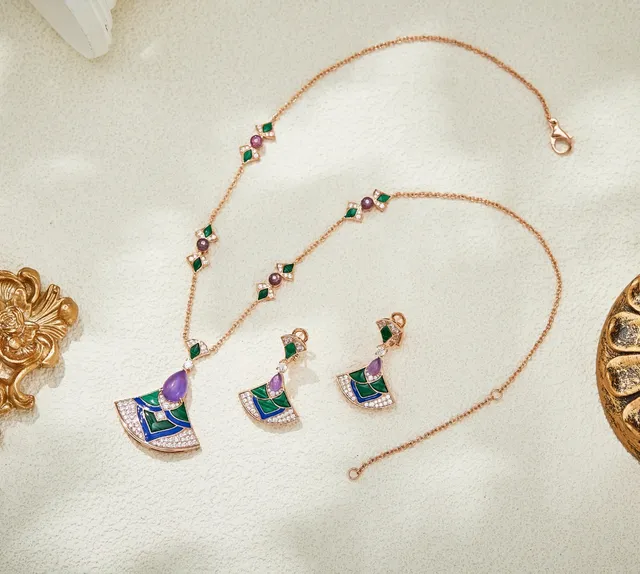 Rose Gold Fan-Shaped Enamel and Gemstone Pendant Necklace 3