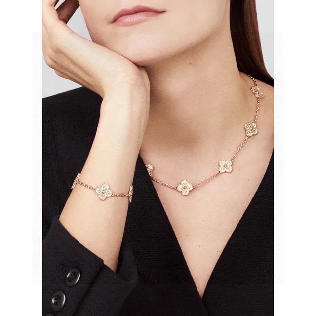 Rose Gold Quatrefoil Floral Motif Necklace 6