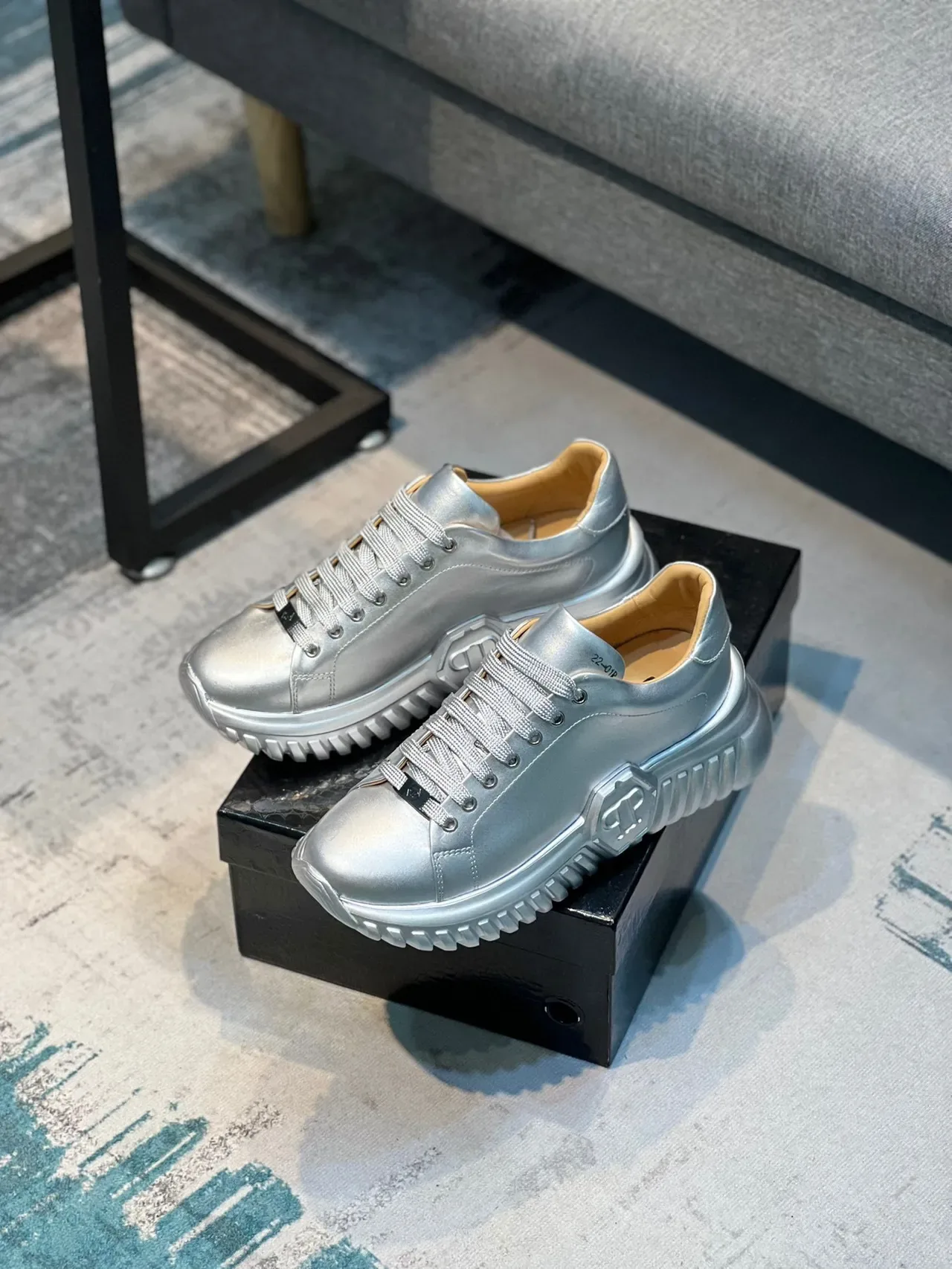 Silver Beige Metallic Leather Upper Sculpted Ridged Sole Sneakers 7