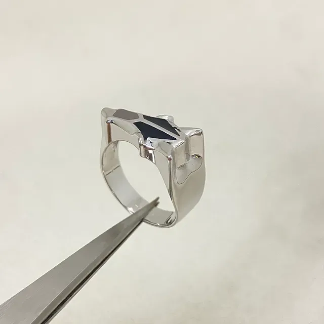 Silver Black Angular Sculptural Top Pointed Prongs Ring 3