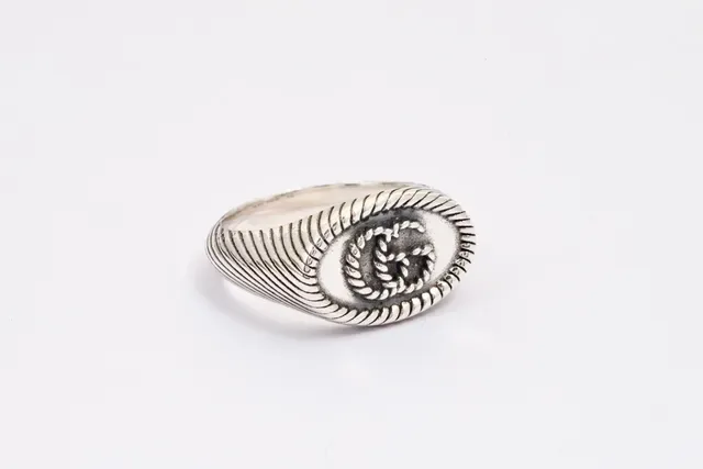 Silver Black Textured Rope-Like Band Oval-Shaped Face Ring 6