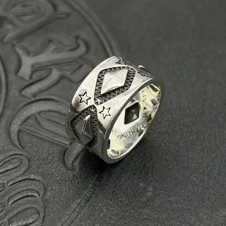Silver Black Wide Band Engraved Stars And Diamonds Ring