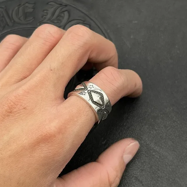 Silver Black Wide Band Engraved Stars And Diamonds Ring 2