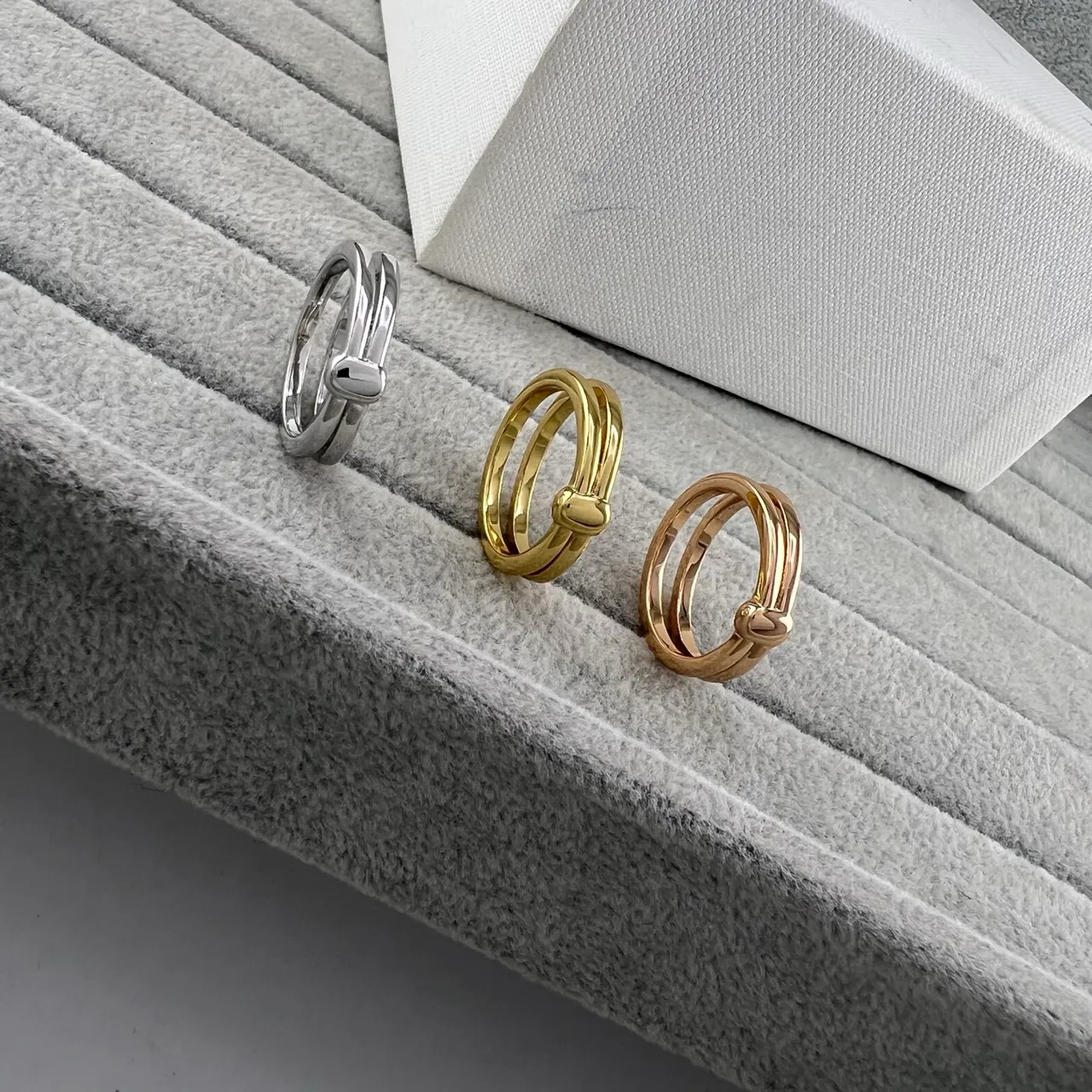 Silver Gold Double-Band Knot Closure Ring 3