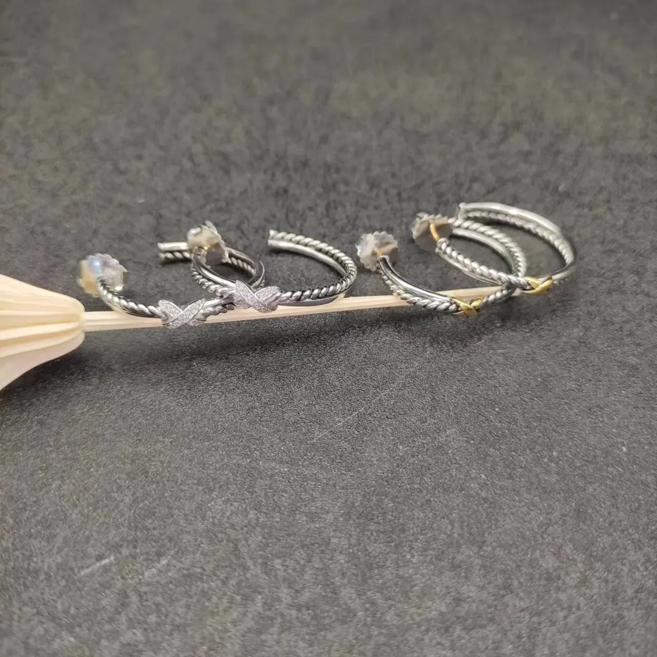 Silver Gold Rope-Twist Texture Open Hoop Design Earrings 8