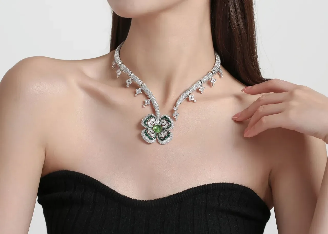 Silver Green Pavé-Set Floral Pendant Necklace 5