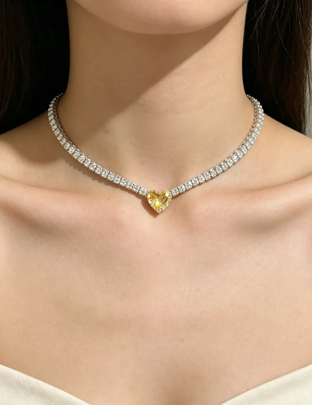 Silver Pink Pavé-Set Tennis Chain Heart-Shaped Central Pendant Necklace 4