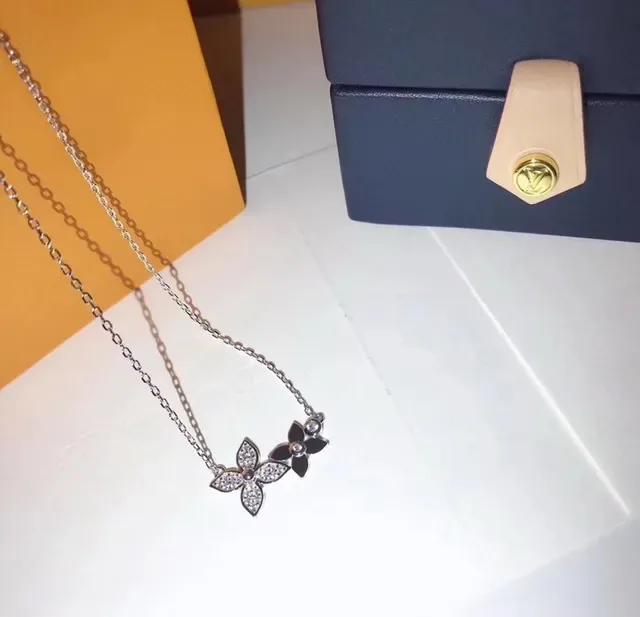 Silver Purple Floral Motif Pavé-Set Stones Necklace 14