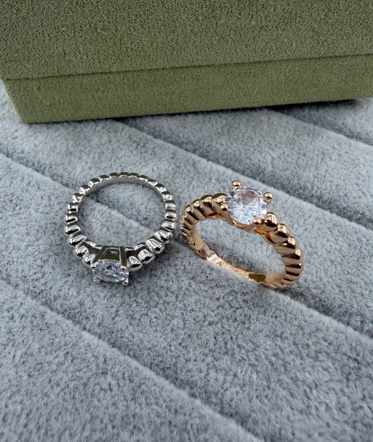 Silver-Tone Twisted Rope Band Prong-Set Round Stone Ring 2