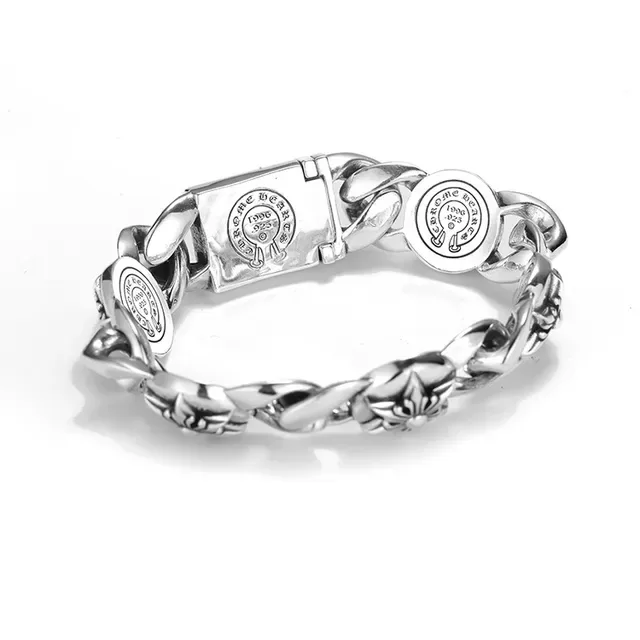 Silver-Toned Star Motif Chunky Curb Chain Bracelet 6