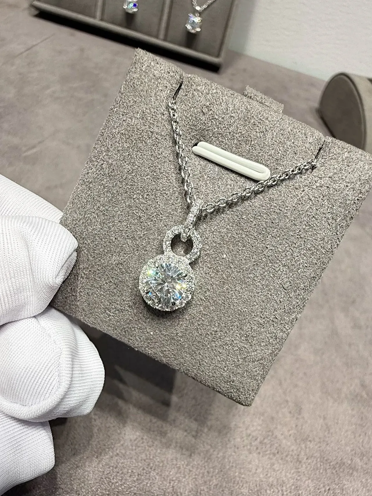 Collar Plata Blanca Péndant Halo Doble Bucle Piedra Central Brillante Redonda 9
