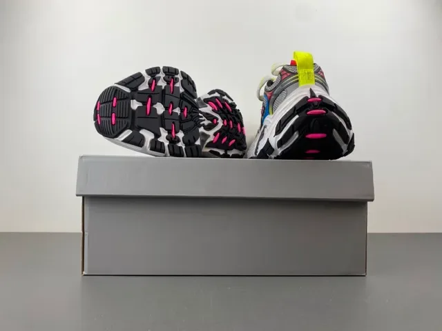 Skechers White Multicolor Midsole Mesh And Synthetic Overlay Construction Chunky Sneakers 16