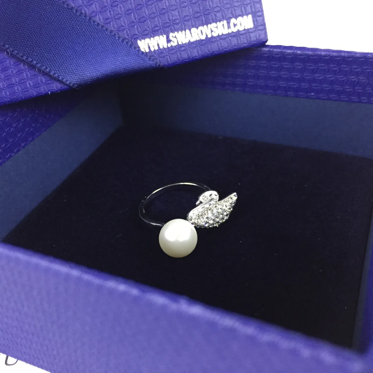 Sterling Silver Swan Motif Pearl and Pavé Crystal Open Ring 4