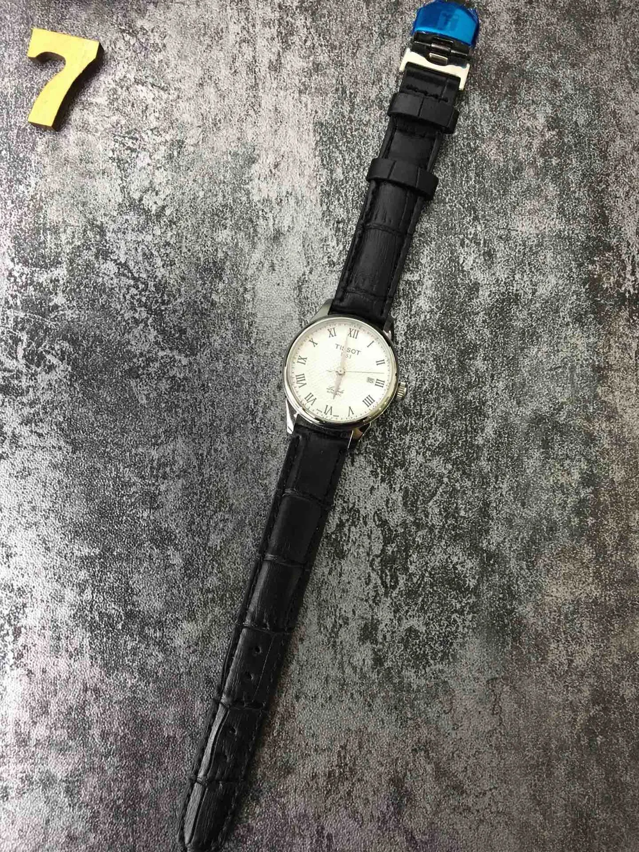 Tissot Le Locle Automático Esfera Branca Guilloché Cinto de Couro Preto Relógio Mecânico 2