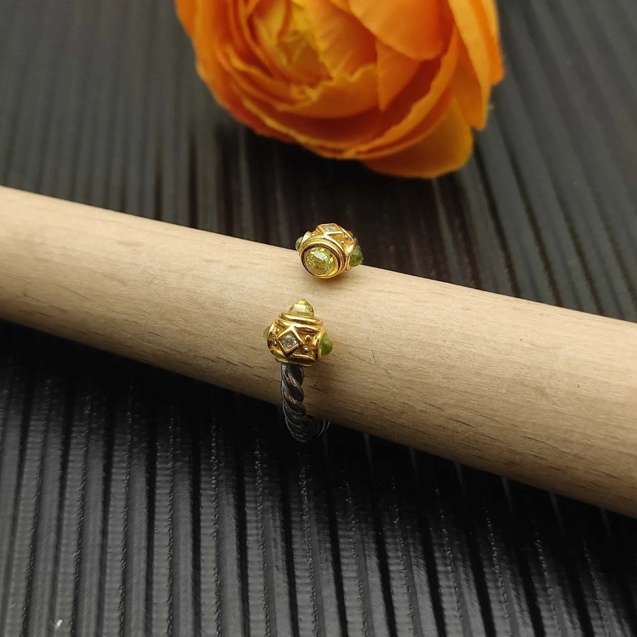 Twisted Rope Band Dual Gem Terminal Open Ring 8