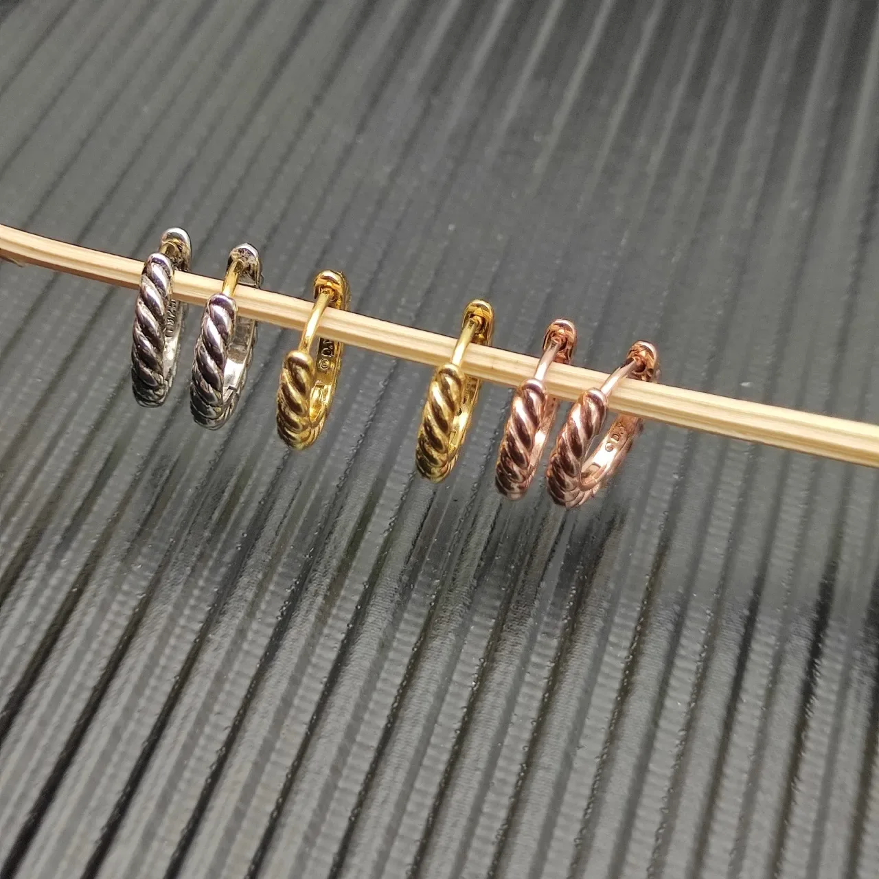 Twisted Rope Two-Tone Hinged Hoop Earrings 4
