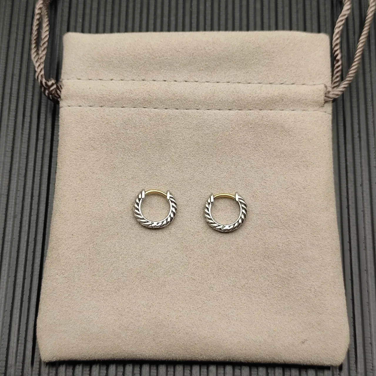 Twisted Rope Two-Tone Hinged Hoop Earrings 8