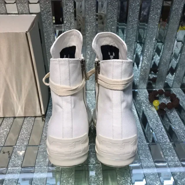 White Canvas High-Top Lace-Up Lifestyle Sneaker 3