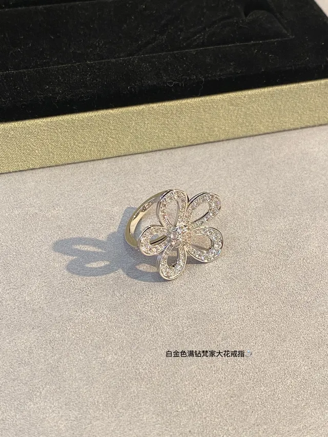 White Gold Tone Pavé Flower Ring 10