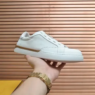 Zapatillas Minimalistas Slip-On Blancas Lifestyle