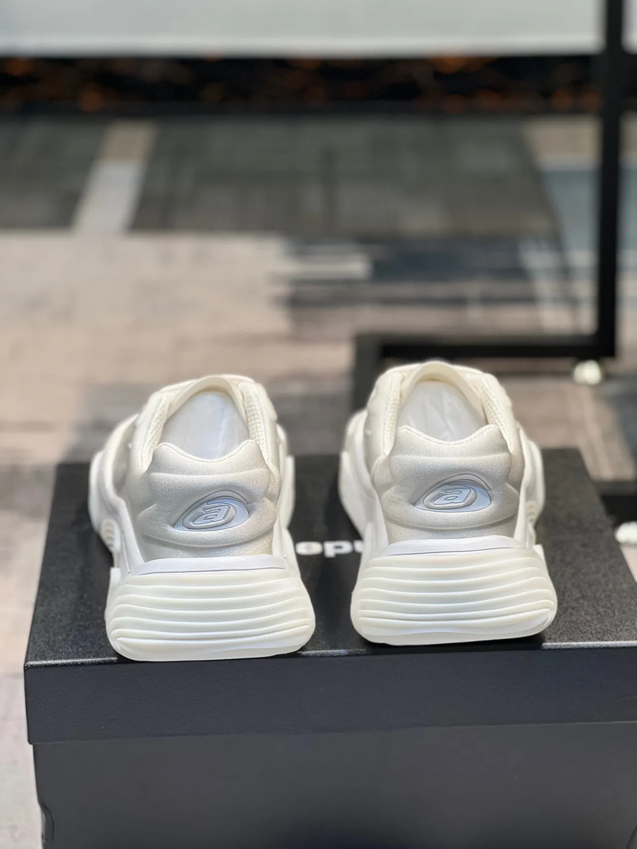 White Monochromatic Sculpted Wavy Midsole Chunky Sneakers 2