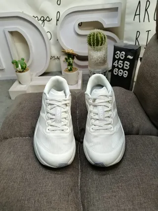 White Monochrome Knit Upper Sculpted Foam Midsole Running Shoes 10