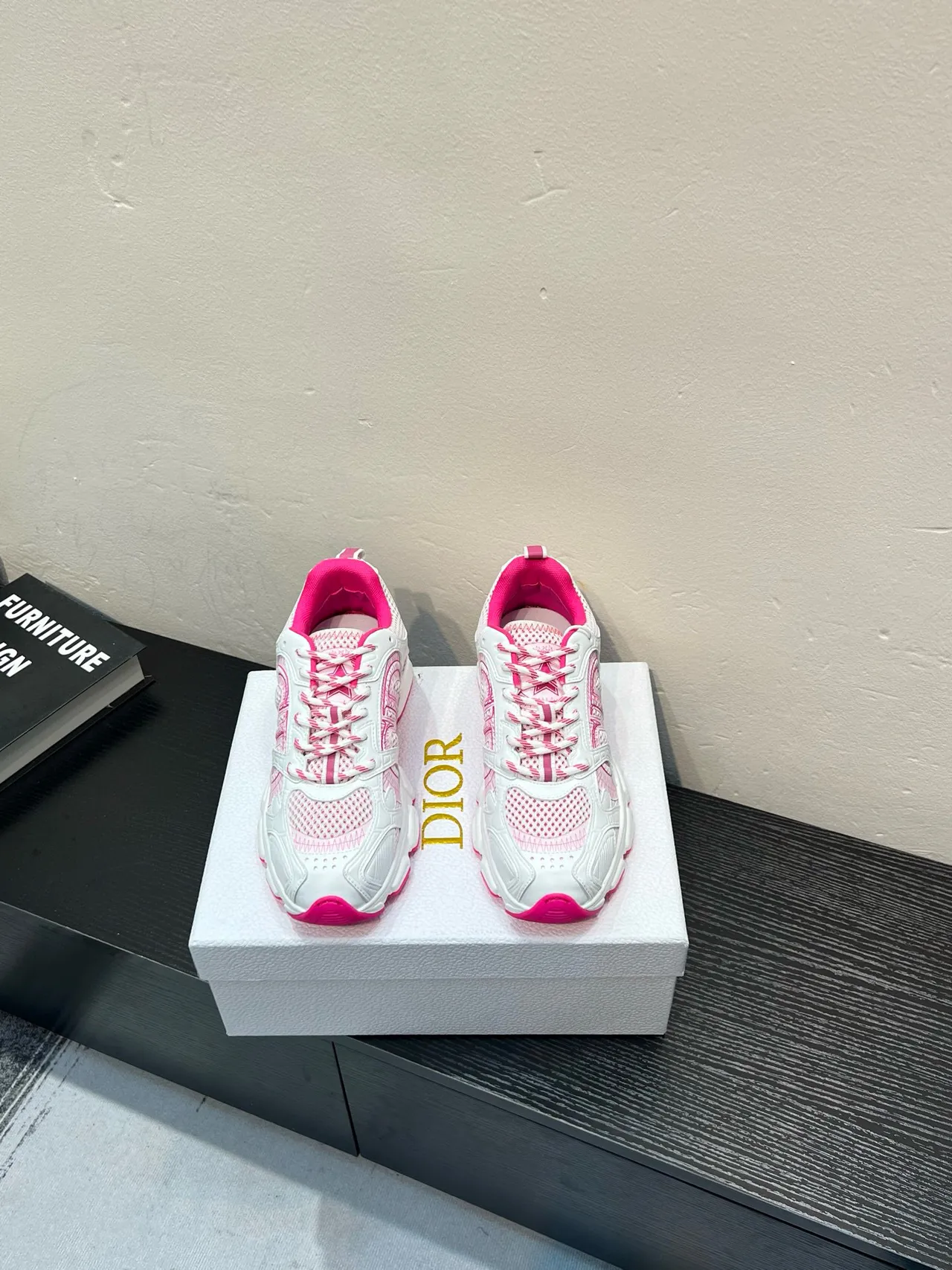 White Pink Platform Sole Mesh And Synthetic Overlay Construction Chunky Sneakers 2