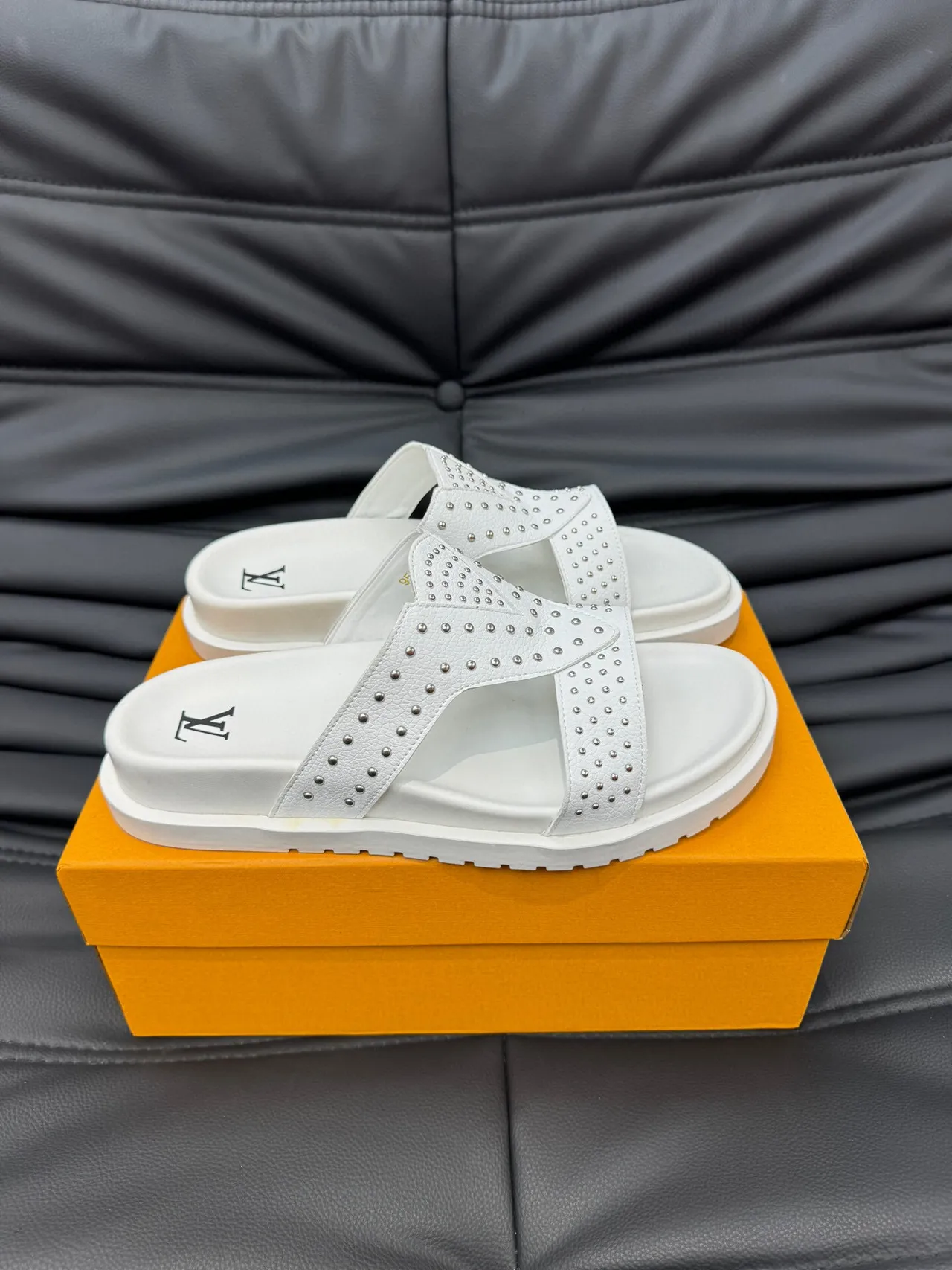 White Studded Crisscross Strap Platform Casual Sandals 4