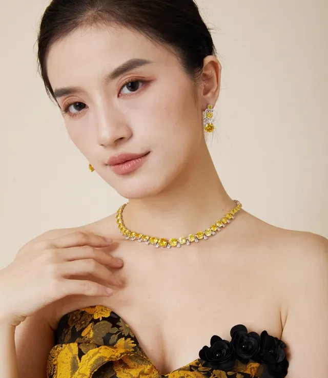 Yellow and Clear Gemstone Tennis Necklace 5