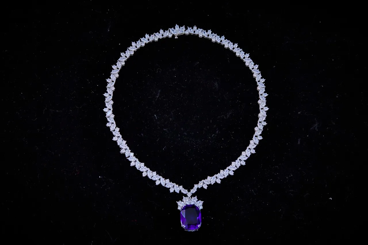 Yellow Silver Pavé Chain Cushion-Cut Gem Necklace 3
