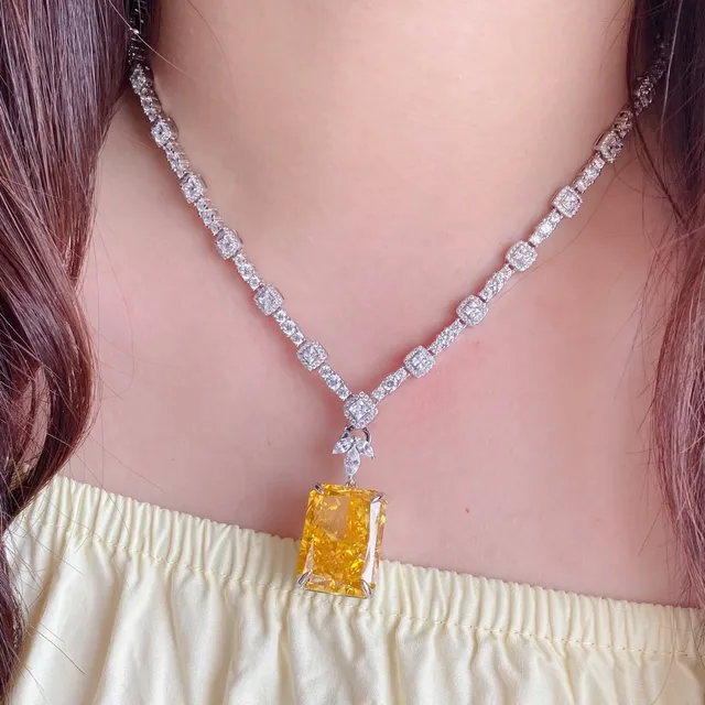 Yellow Silver Rectangular-Cut Center Stone Pavé-Set White Stones Necklace 3