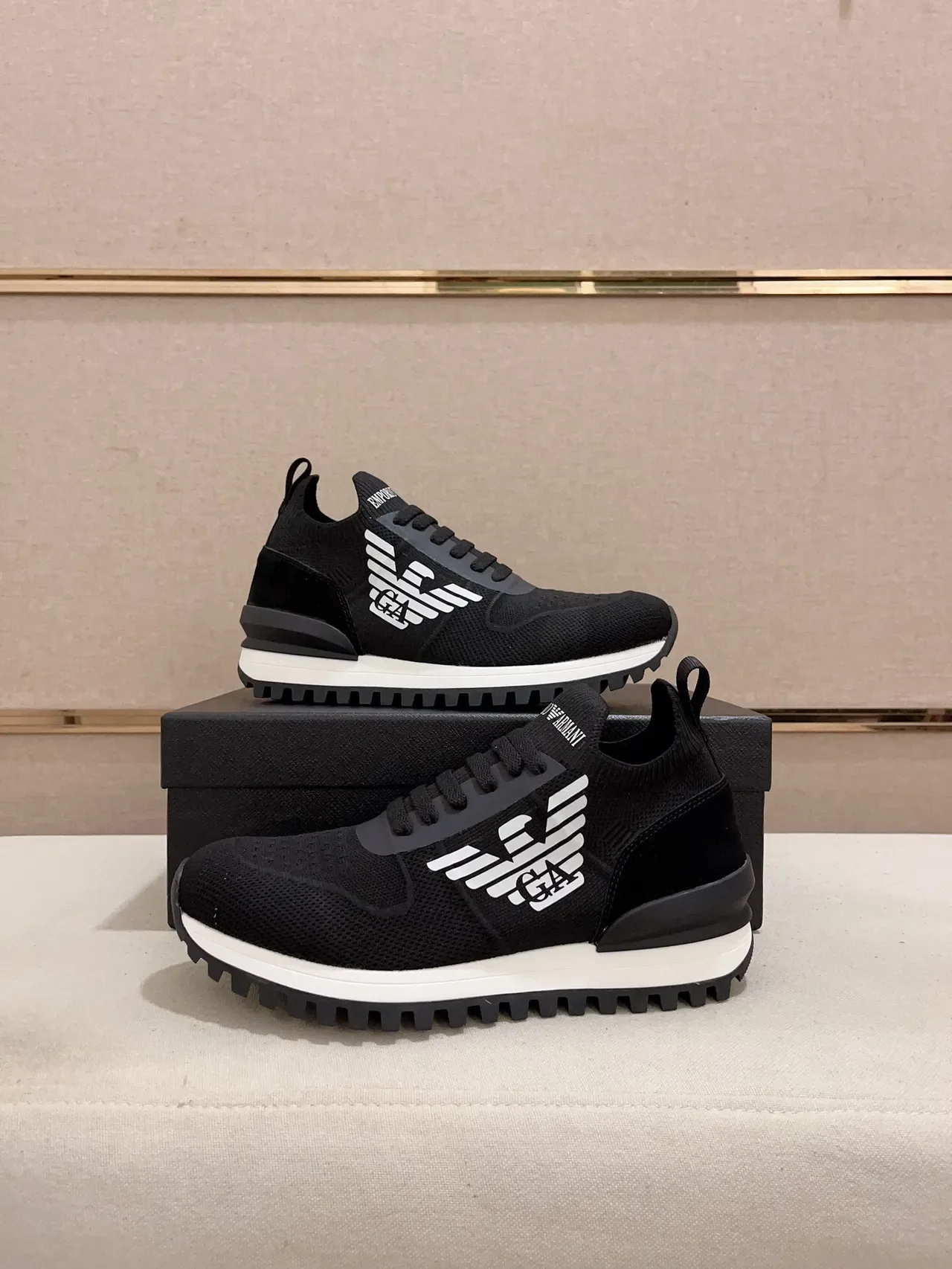 Giorgio Armani Logo de l'Aigle Sneaker Noir Blanc Tricoté Haut Col à Ourlet de Chaussette Chaussures Lifestyle 7