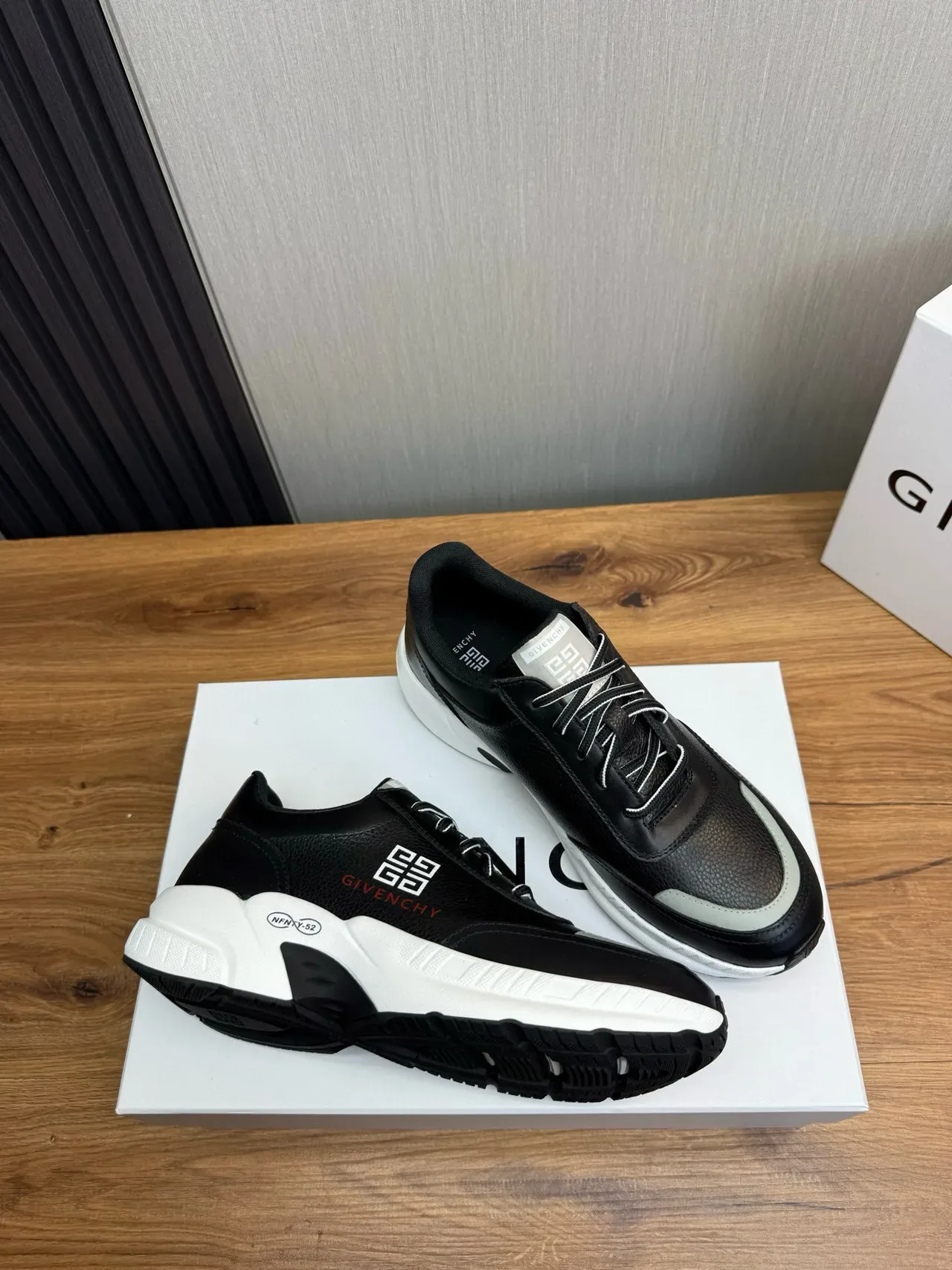 Givenchy City Sport Black and White Lifestyle Sneakers 5