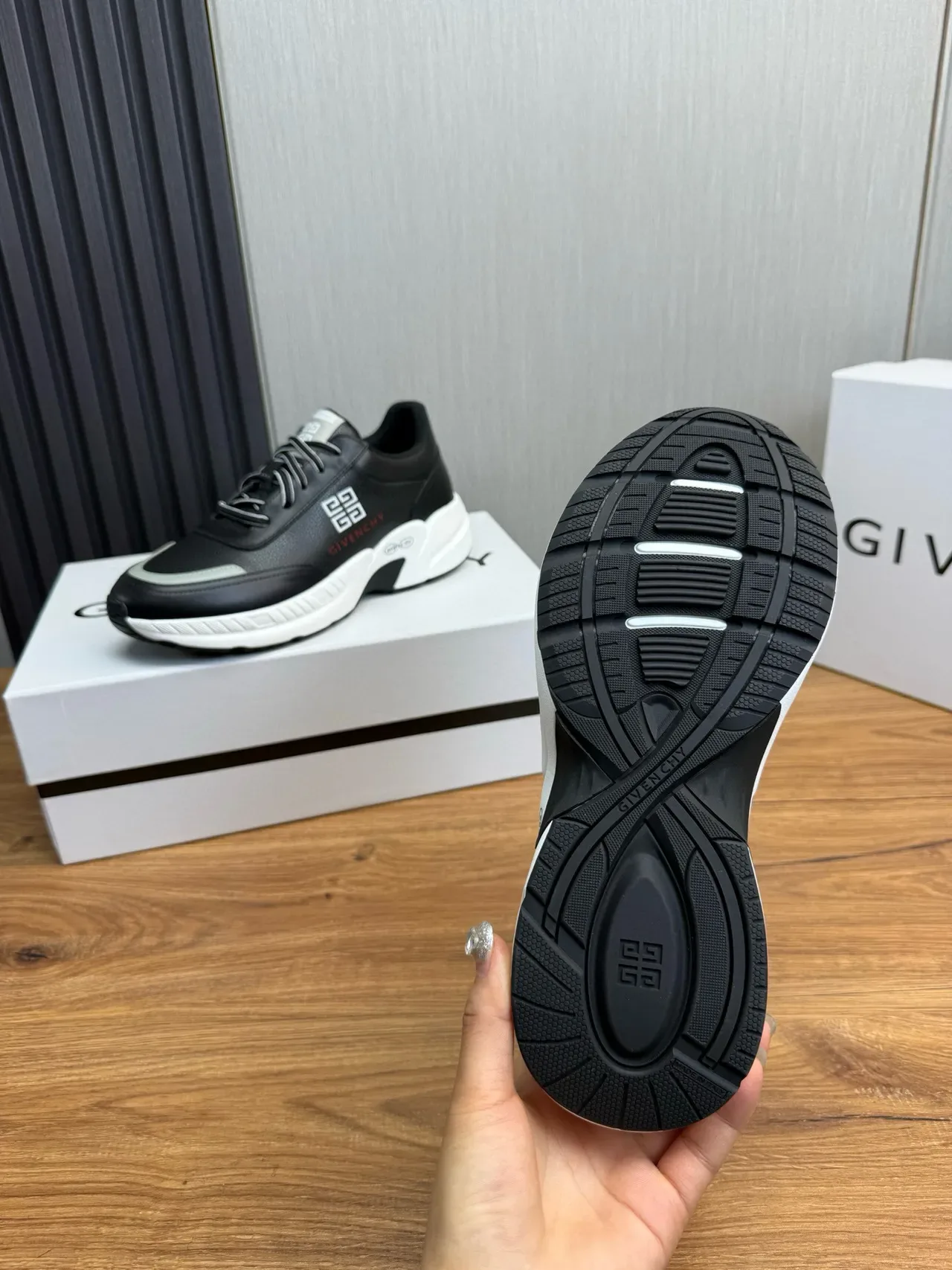 Givenchy City Sport Black and White Lifestyle Sneakers 10
