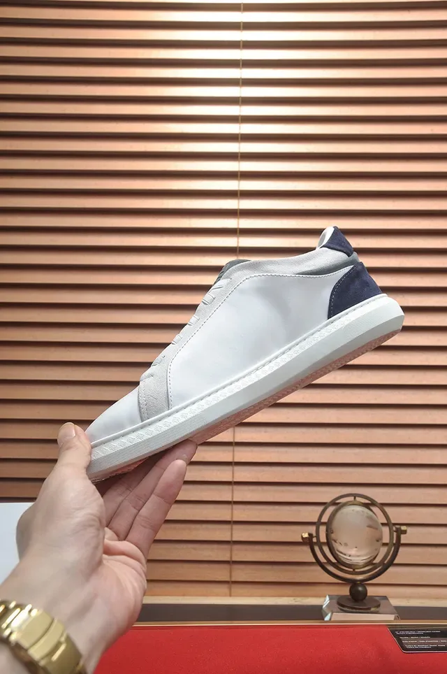 Givenchy City Sport blanc et marine sneakers lifestyle 7