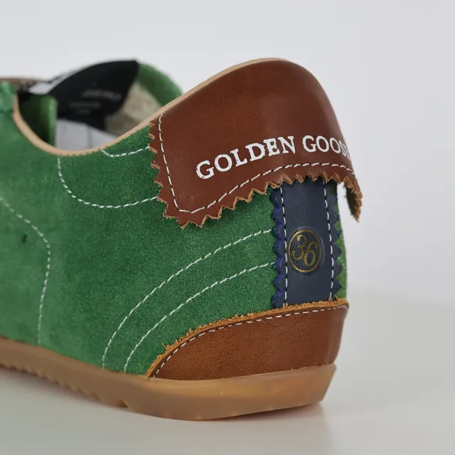 Golden Goose Superstar حذاء رياضي سويدي أخضر نجم لايف ستايل 4