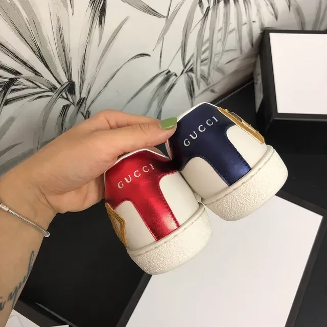 Gucci Ace LOVED White Leather Web Stripe Lifestyle Sneakers 2