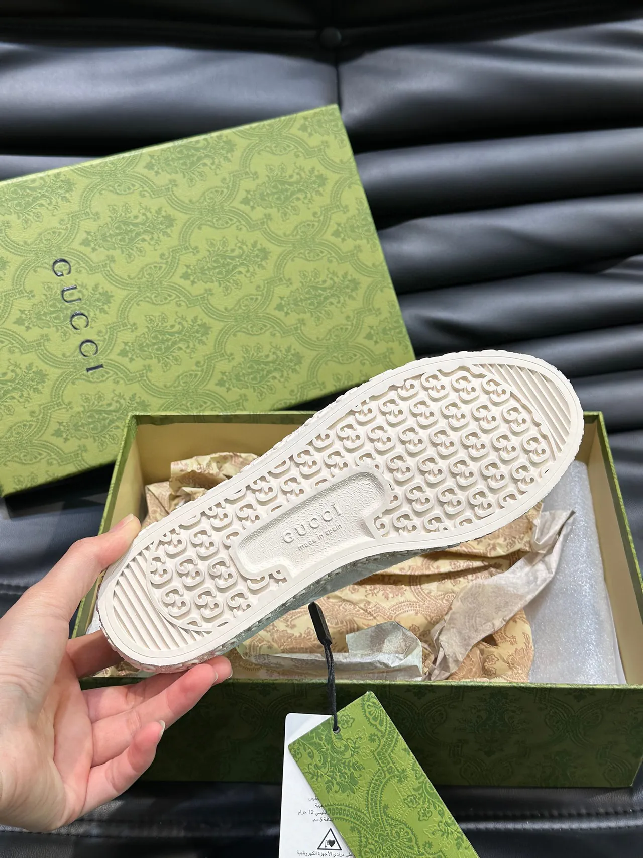 Gucci Ace White Canvas Low-Top Lifestyle Sneakers 2