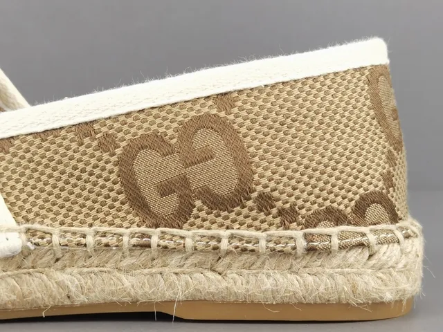 Gucci Beige Brown Monogrammed Canvas Espadrille Sole Boat Shoes 7