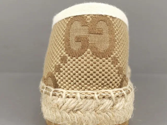Gucci Beige Brown Monogrammed Canvas Espadrille Sole Boat Shoes 8